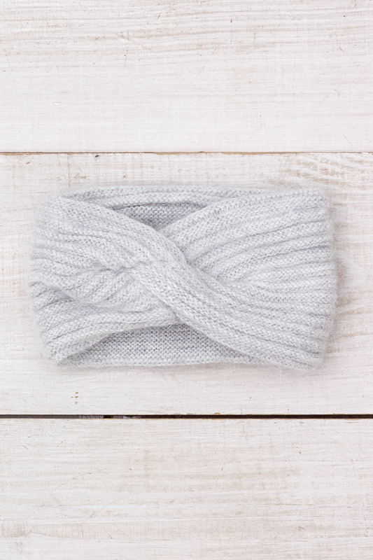 Жіноча пов'язка